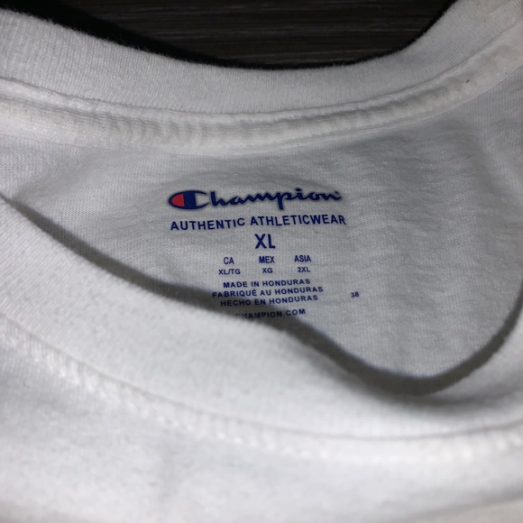 T-Shirt - Picture 2 of 2